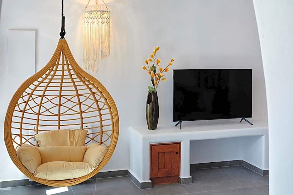 Allure Breeze Suites