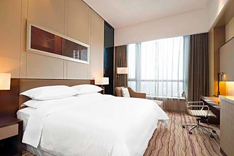 Traditional King Room