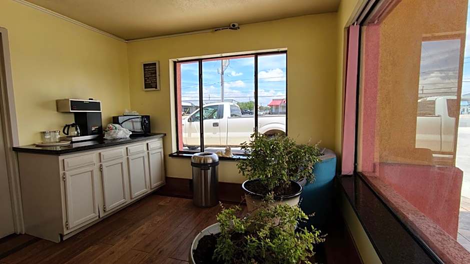 Deluxe Inn By Capital O Odessa I-20