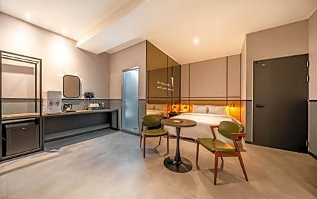 Osan Studio 9 Self check in Motel