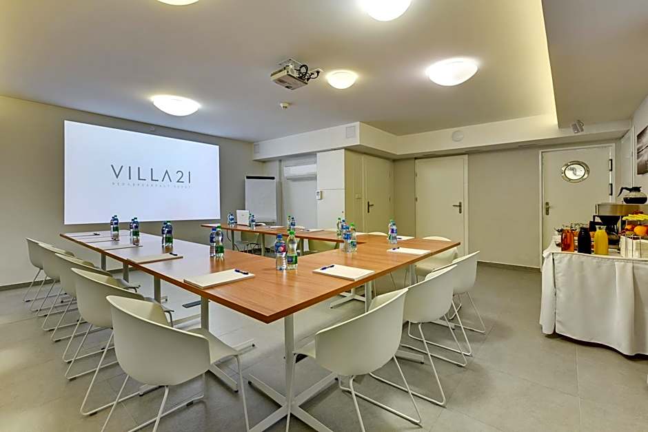Villa 21 by Victus