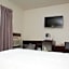 Happy Day Inn