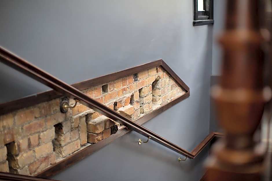 Clarence Boutique Hotel