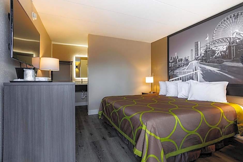 Super 8 by Wyndham Rockford South