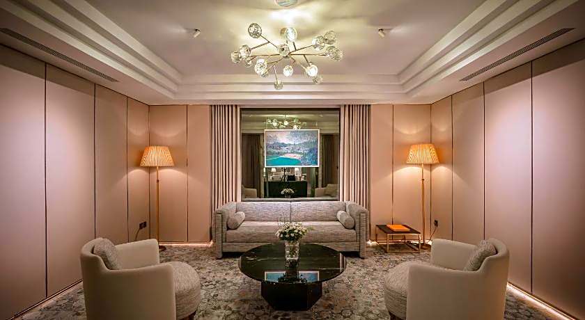 Le Jardin Hotel Haute Couture 