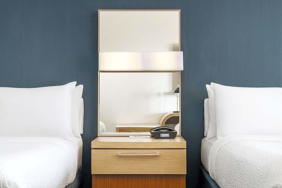 Courtyard by Marriott Phoenix Mesa Gateway Airport