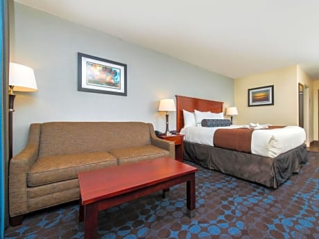 King Room with Walk In Shower - Disability Access - Non Smoking