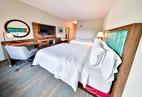 2 Queen Beds Non-Smoking