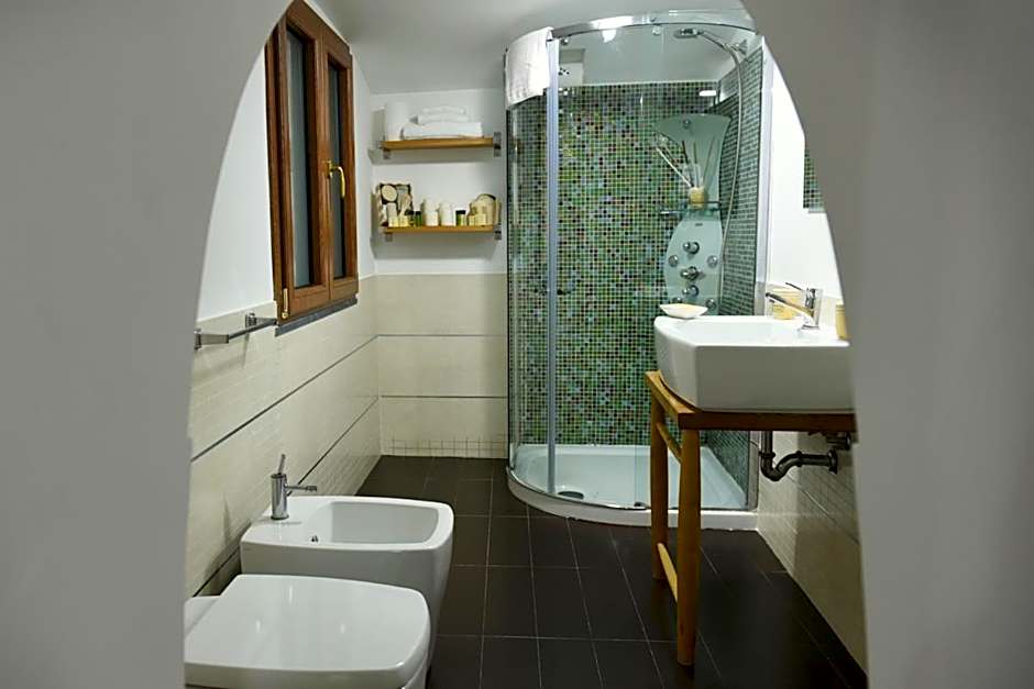 Montesantogroup Sorrento Room