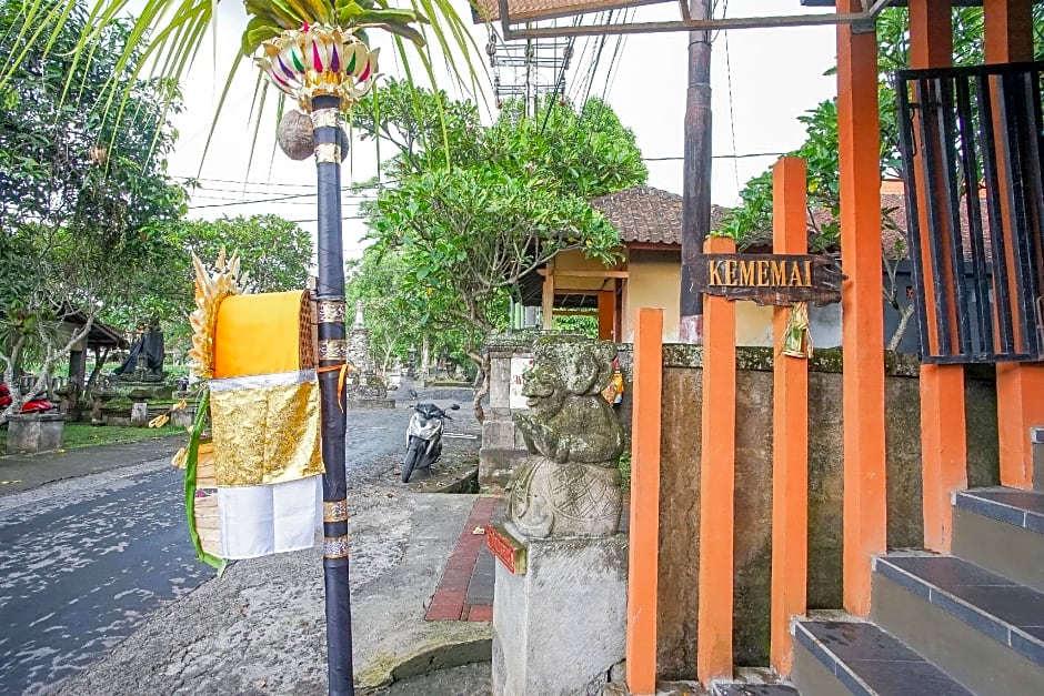 Kememai Hostel