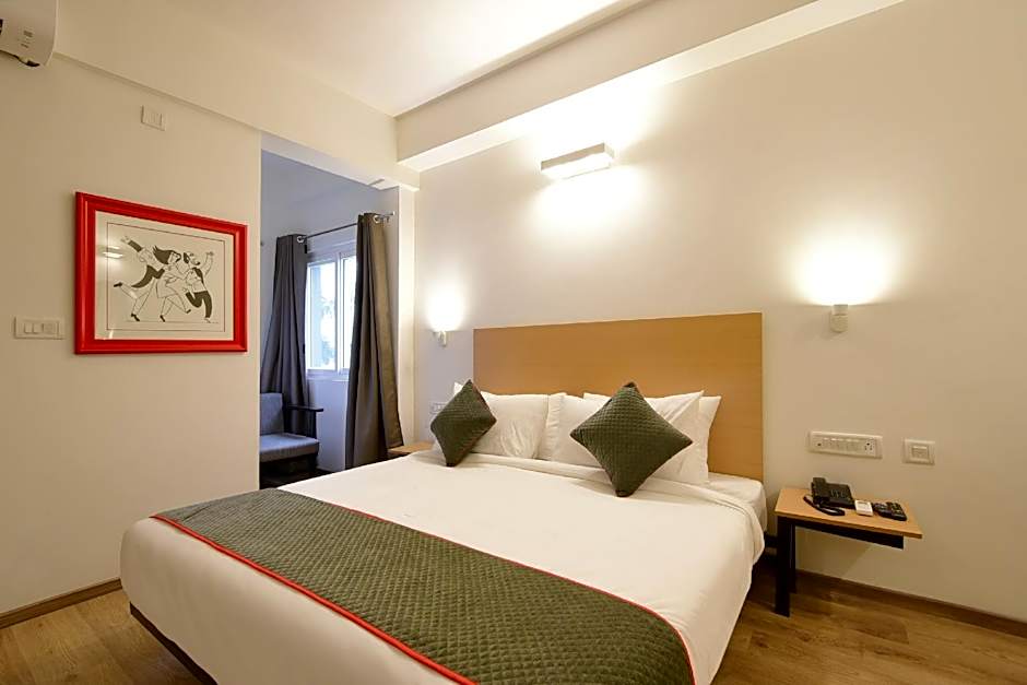 Townhouse Airport Road