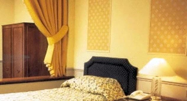 Barn Hotel London Ruislip