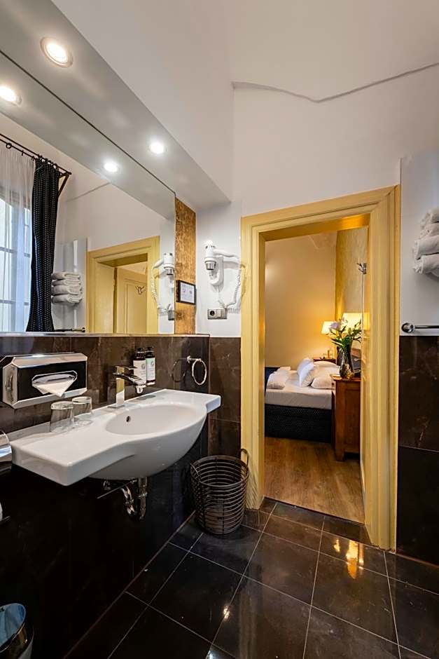 The Charles Hotel