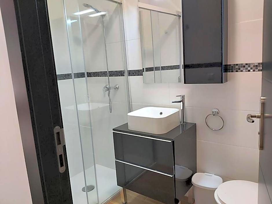 Apartamentos Rous - Solo adultos