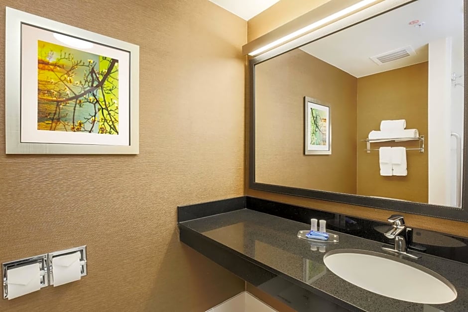 Fairfield Inn & Suites Las Vegas South