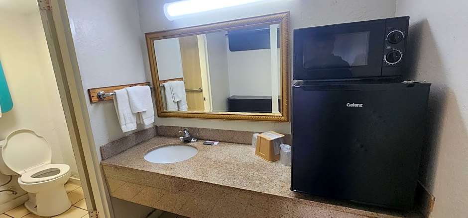 Trade Wind Motel Jacksonville TX US 69