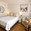 Cooks Endeavour Motor Inn - Near beach & Gold Coast Airport