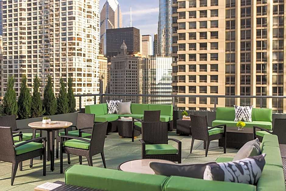 The Royal Sonesta Chicago River North
