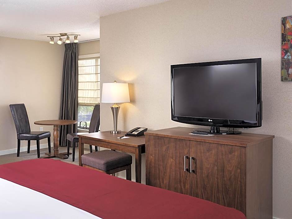 Huntingdon Hotel and Suites