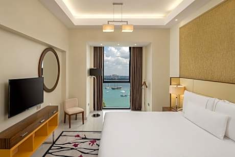 Premier King Apartment