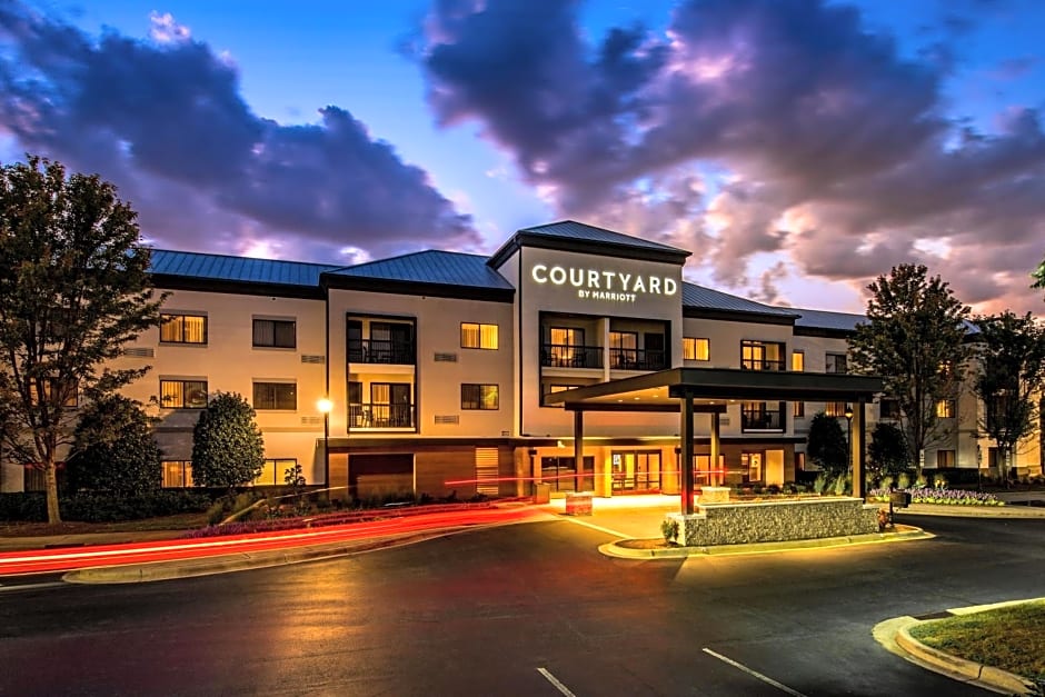 Courtyard by Marriott Charlotte Ballantyne