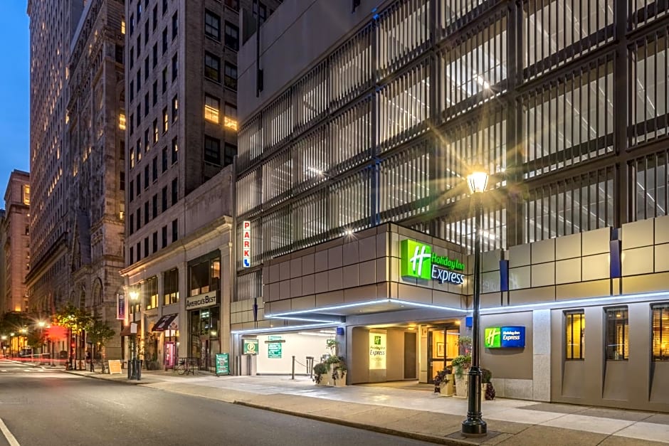 Holiday Inn Express Philadelphia-Midtown, an IHG Hotel