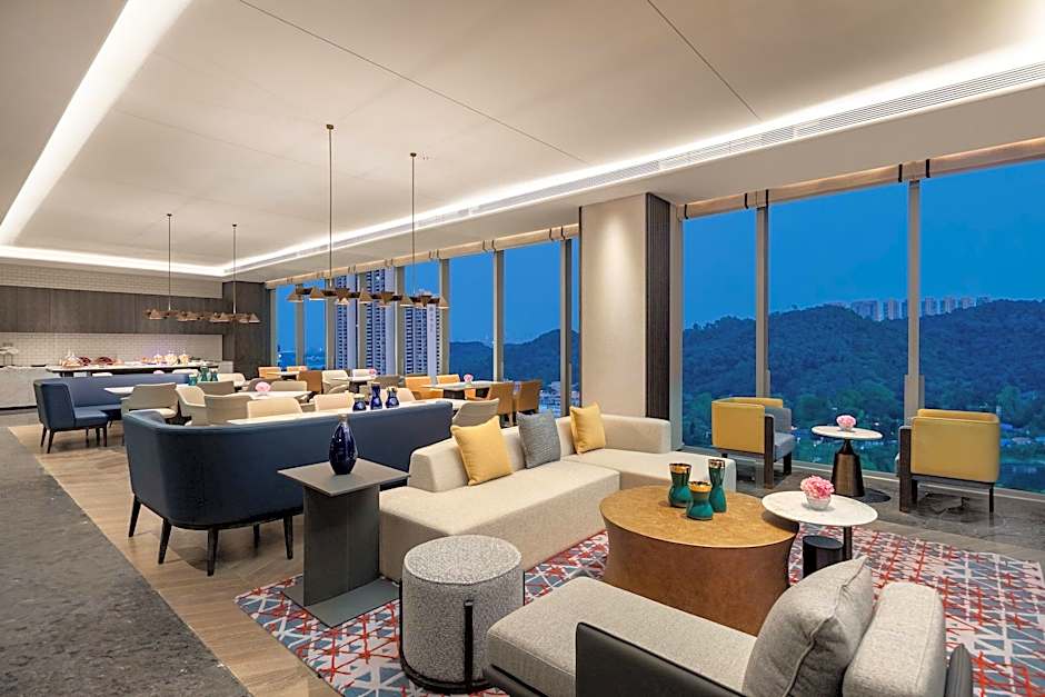 Crowne Plaza Jiangmen Binjiang By IHG