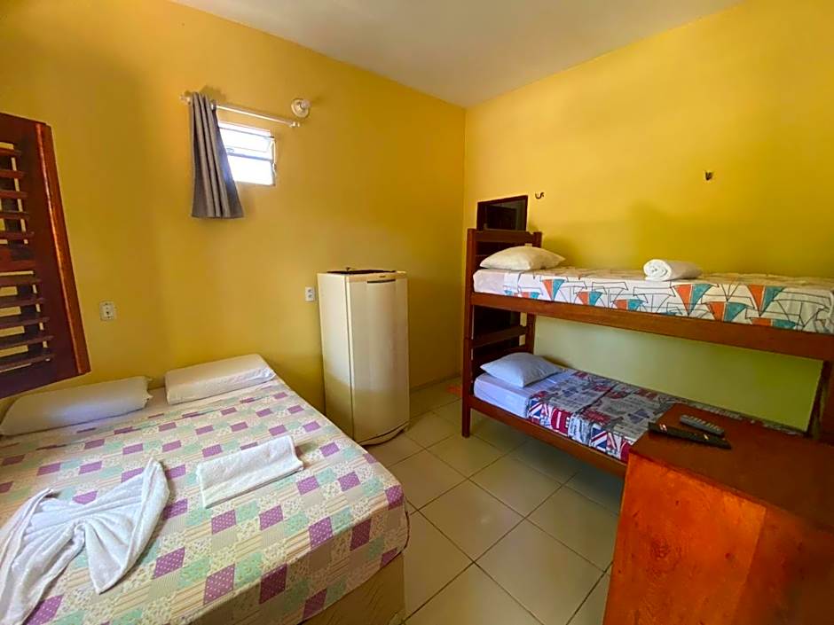 Foto 1 dari 5 — Quadruple Room
