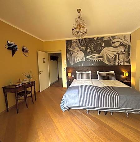 Family Room with Private Bathroom