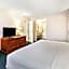La Quinta Inn & Suites by Wyndham Detroit Canton
