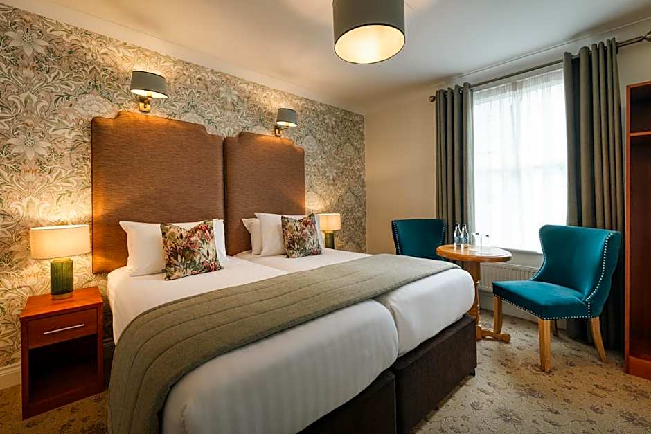 Castle Hotel