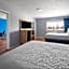 Super 8 by Wyndham Portsmouth - Norfolk