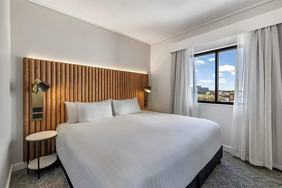 Adina Apartment Hotel Perth Barrack Plaza