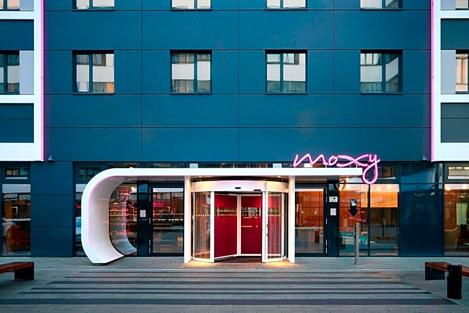Moxy by Marriott Frankfurt Eschborn