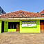 SPOT ON 91521 Mayong Guesthouse