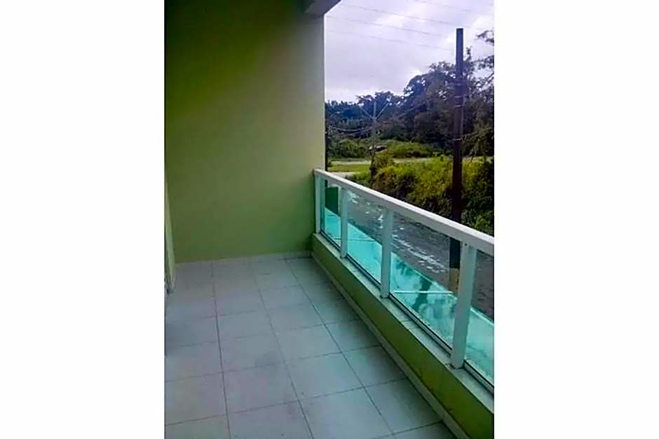 Apartamento de 2 quartos em maresias com piscina