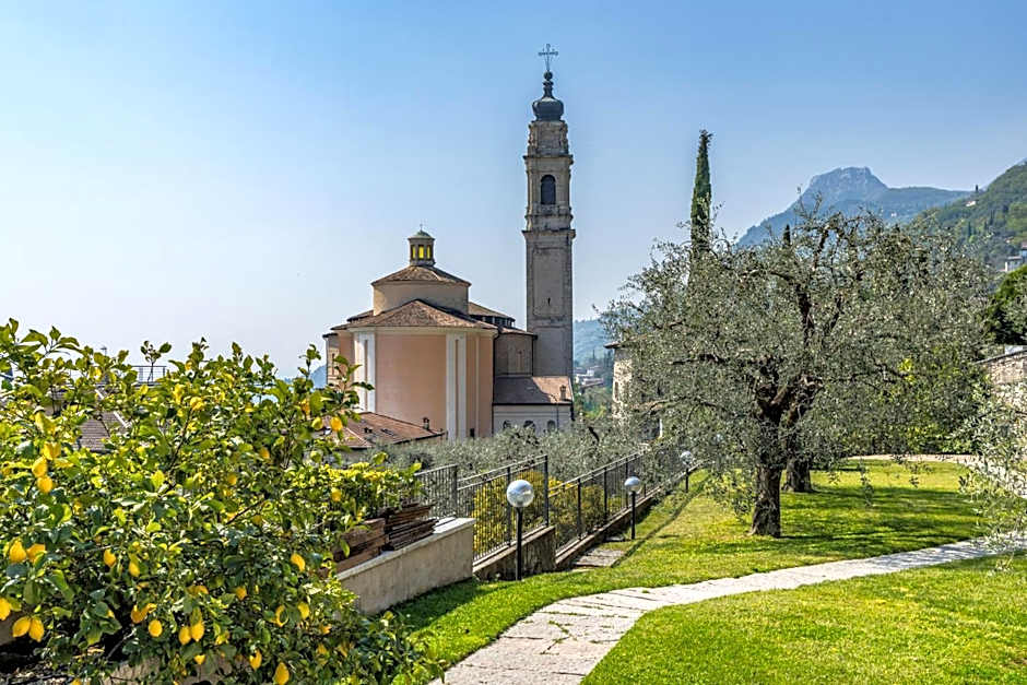 Residence Borgo Dei Limoni - Appartamenti con Garage