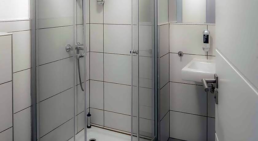 Mato One Zimmervermietung