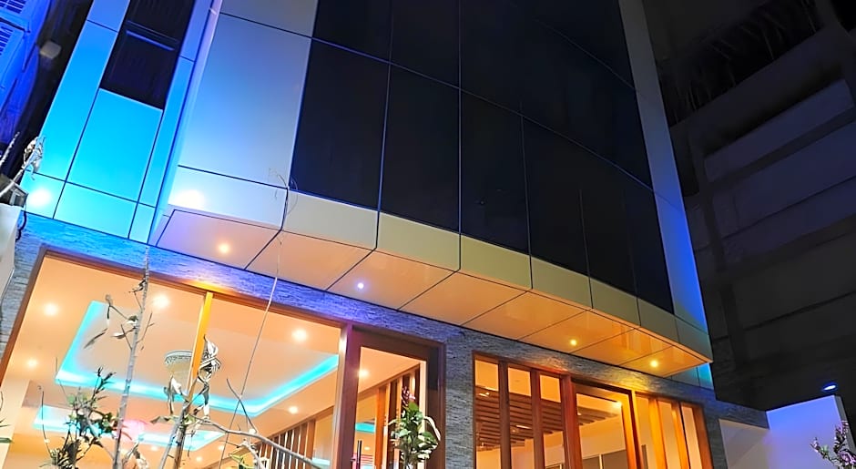 Turquoise Residence by UI