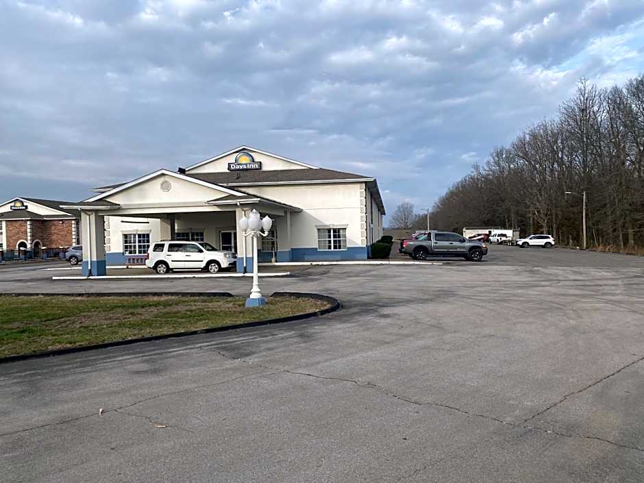 Days Inn by Wyndham Perryville