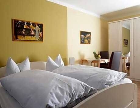 Comfort Double Room without Balcony and without Lake View