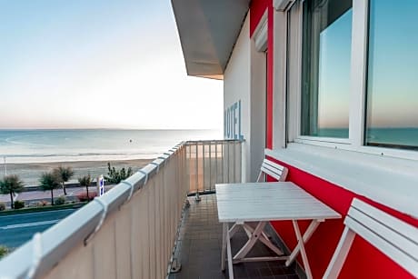 Double Room with Balcony and Sea View