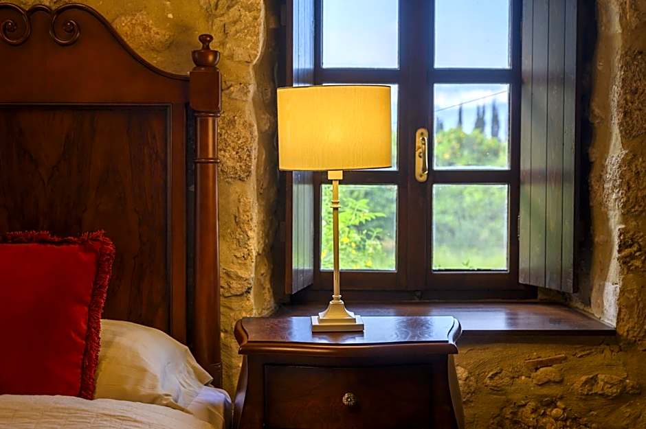 Semantron Traditional Village