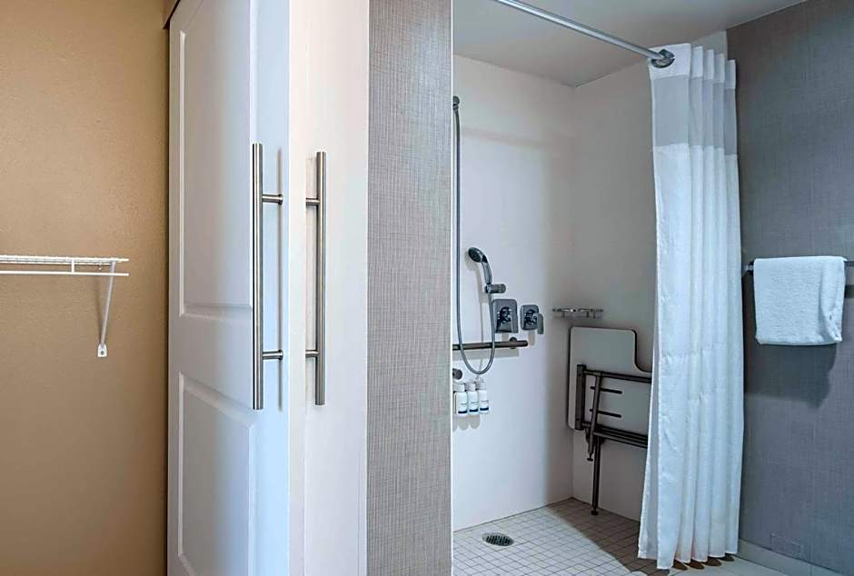 Sonesta ES Suites Reno