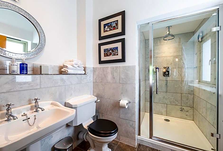 Eagle Mill Country Boutique Rooms