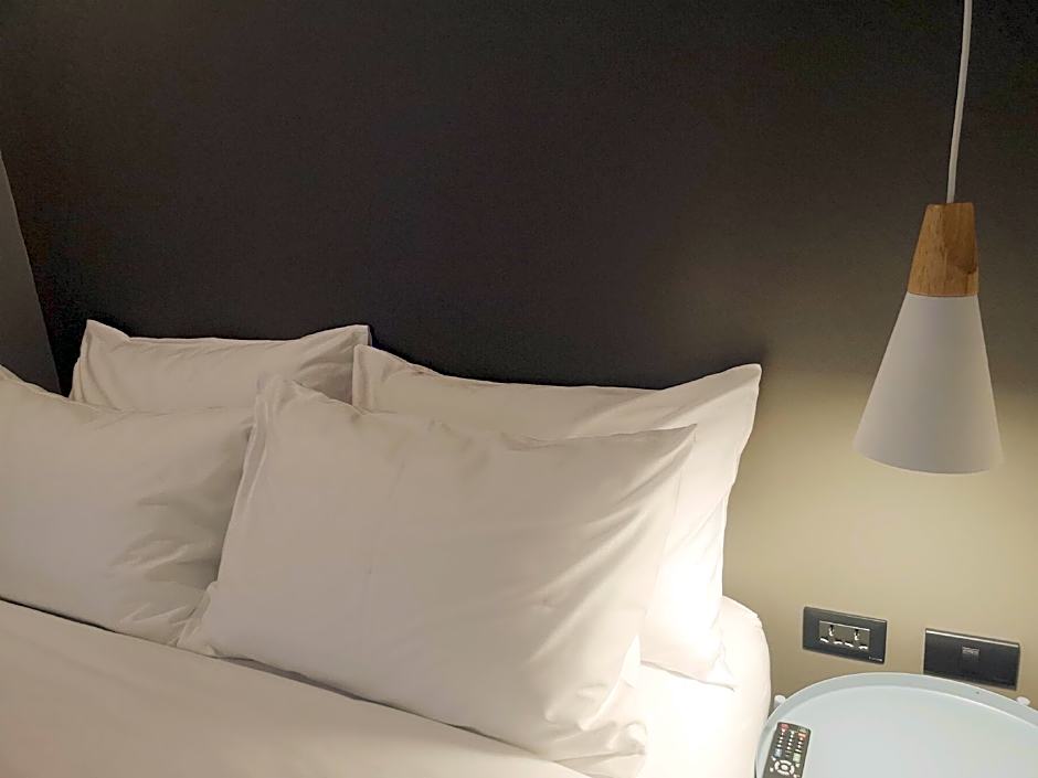 Get GuestHouse 2 (Sangsri 4)