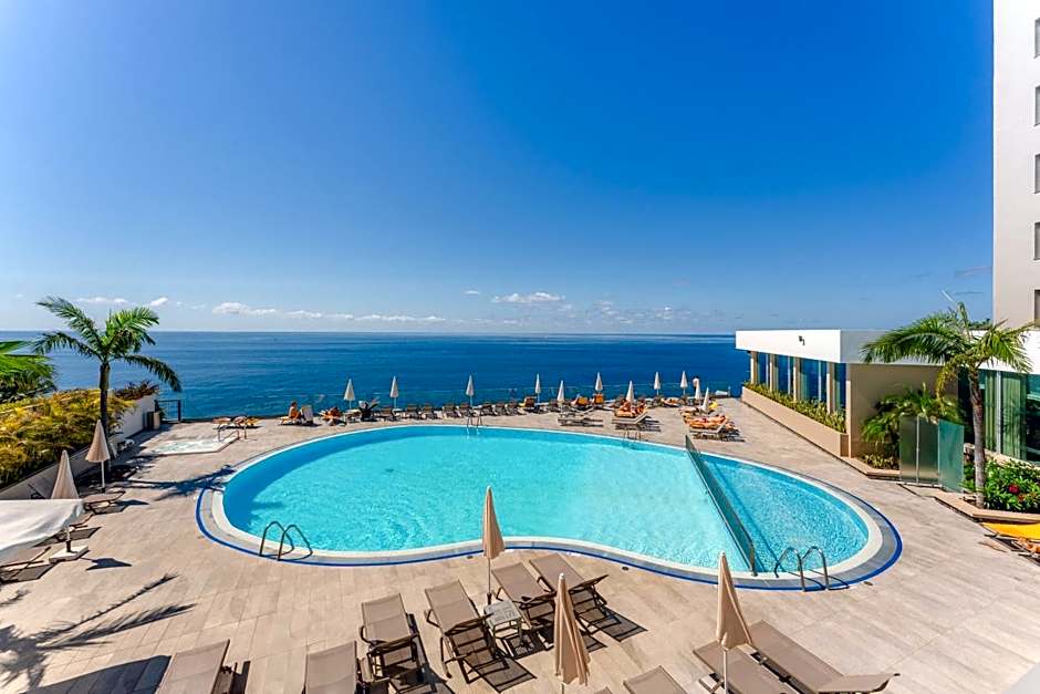 Duas Torres Hotel