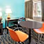 Howard Johnson by Wyndham Houston Hobby Airport