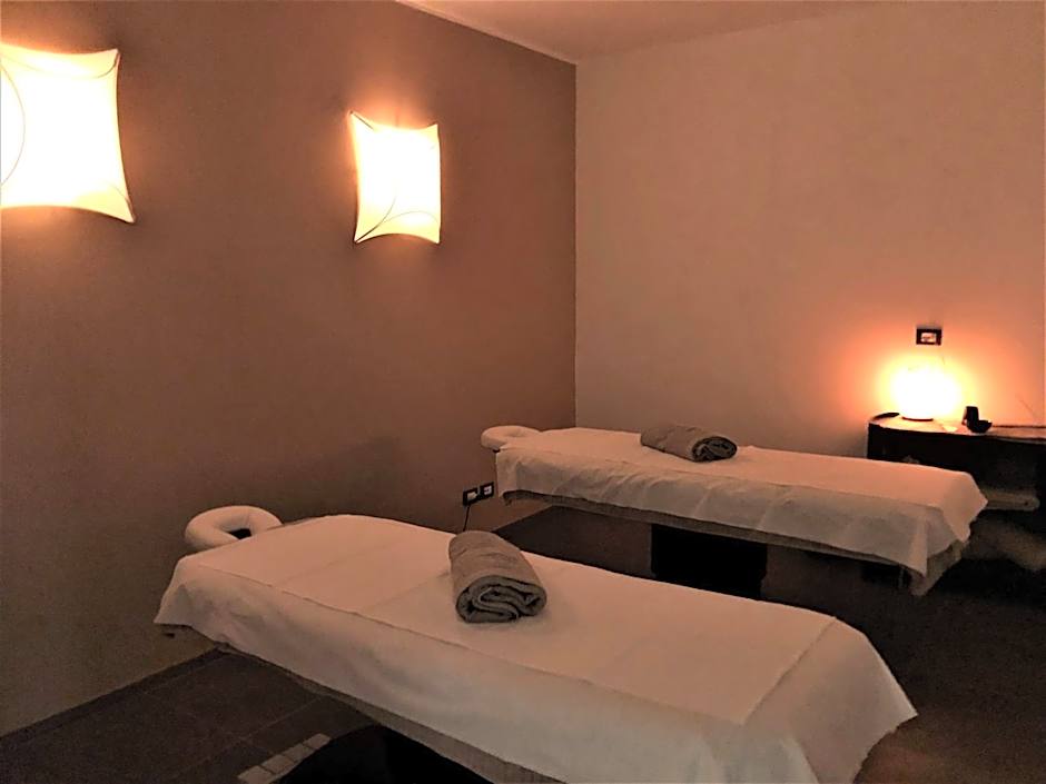 Hotel Mirasole International