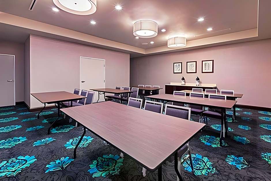 Holiday Inn Express and Suites Killeen-Fort Hood Area By IHG